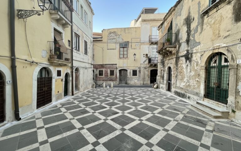 Piazzetta dei cavalieri di Malta