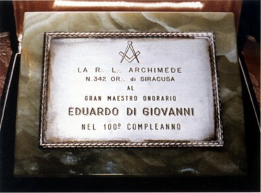 Targa massonica della Loggia Archimede di Siracusa dedicata a Eduardo Di Giovanni