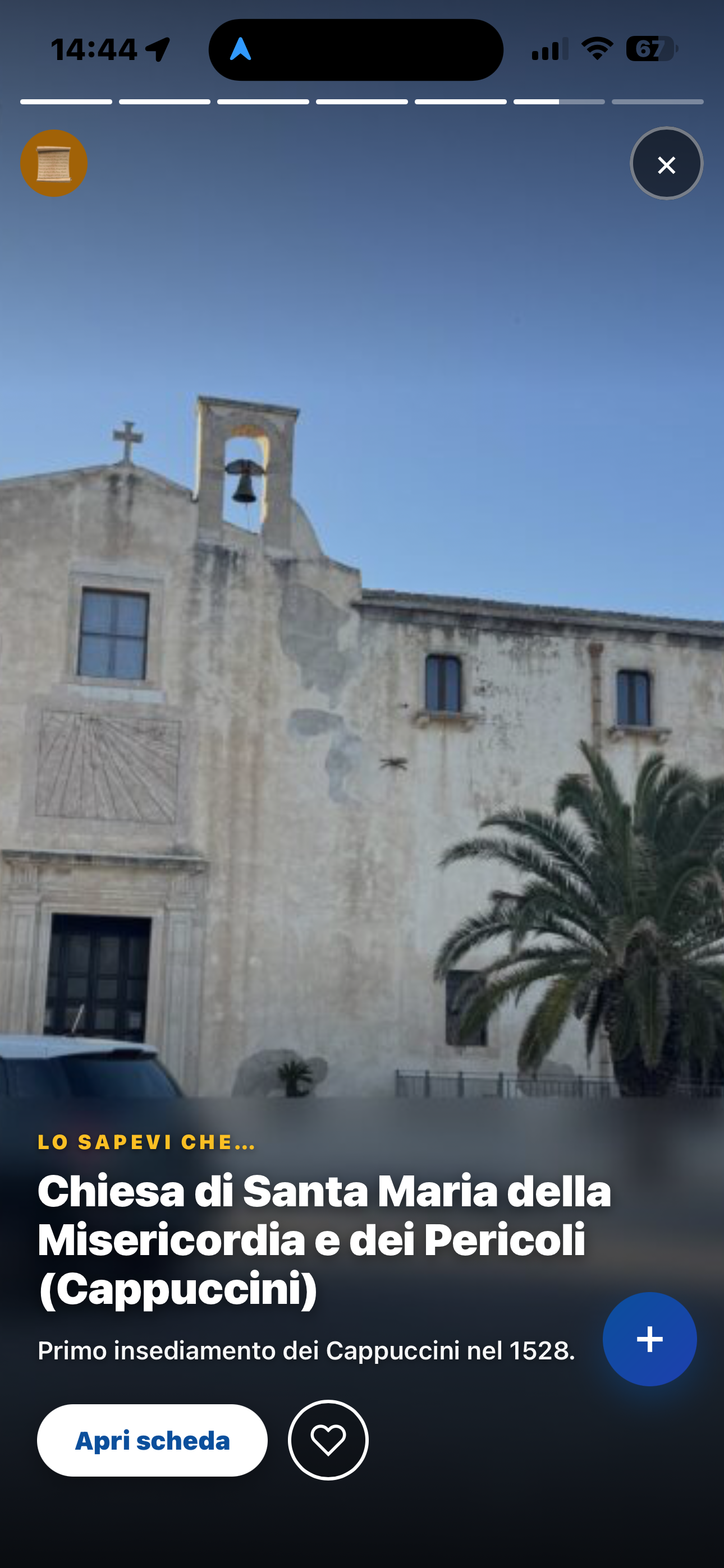 Storia in formato verticale nell'app Aretusapedia: foto della Chiesa di Santa Maria della Misericordia e dei Pericoli (Cappuccini) con didascalia e bottone Apri scheda