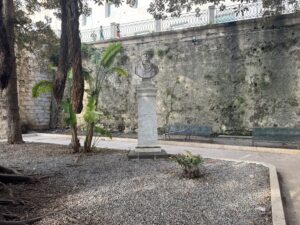 Monumento a Carmelo Campisi