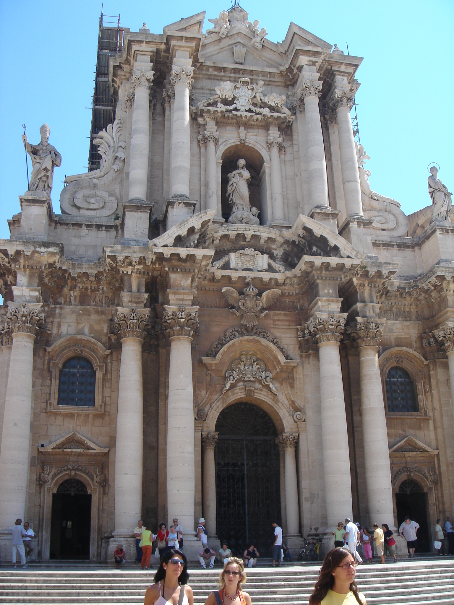 La facciata barocca del Duomo di Siracusa